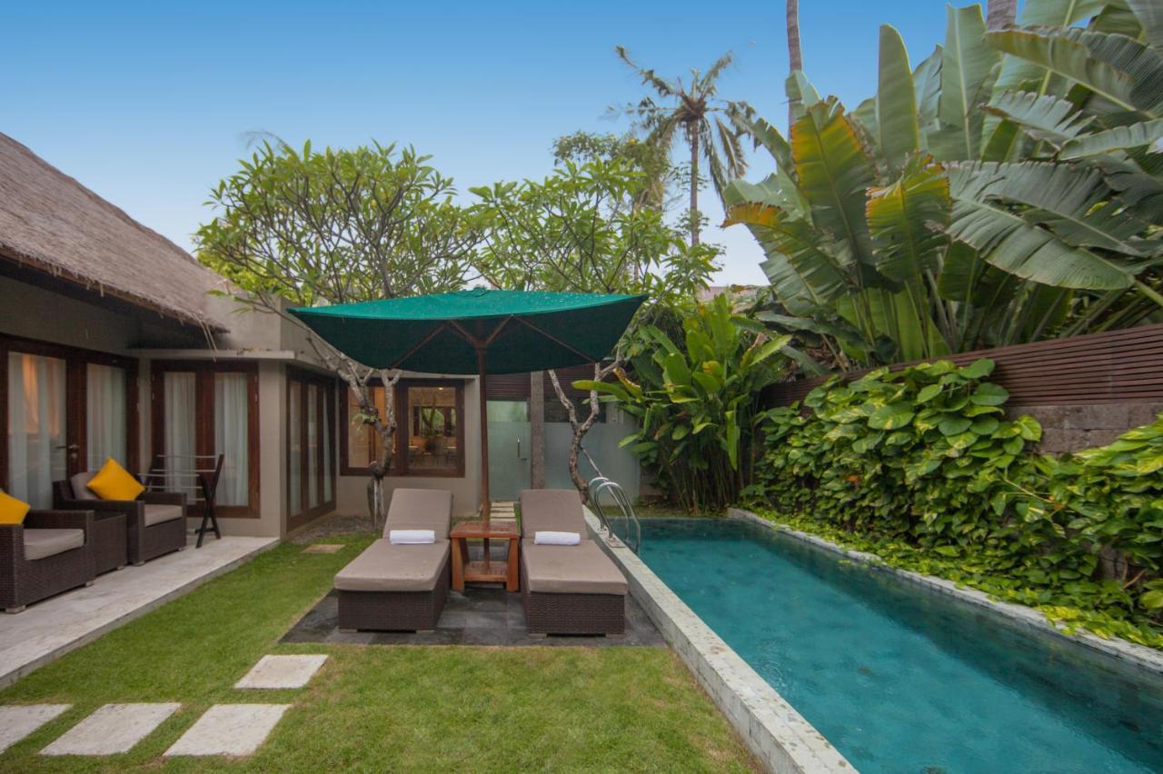 Legian Beach Villas Екстериор снимка